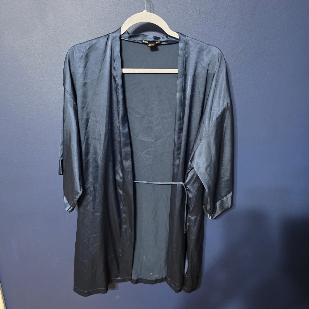 Victoria’s Secret Dusty Navy Blue Faux Satin Robe Women’s Size XS/Small